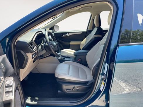 Used 2020 Ford Escape SEL FWD image 9