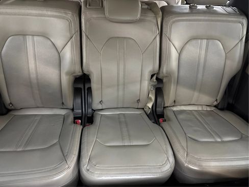 Used 2021 Ford Expedition Max Limited RWD image 20