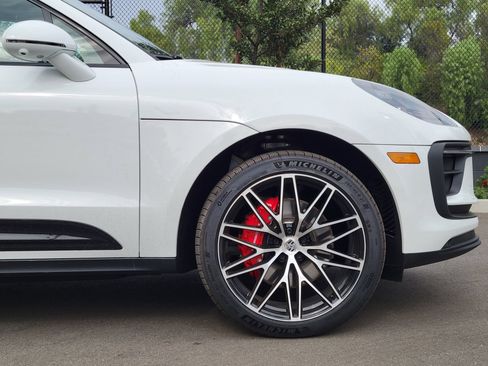 New 2025 Porsche Macan S AWD/4WD image 11
