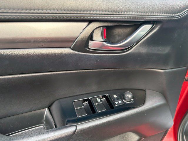 Used 2017 MAZDA CX-5 Touring FWD image 25