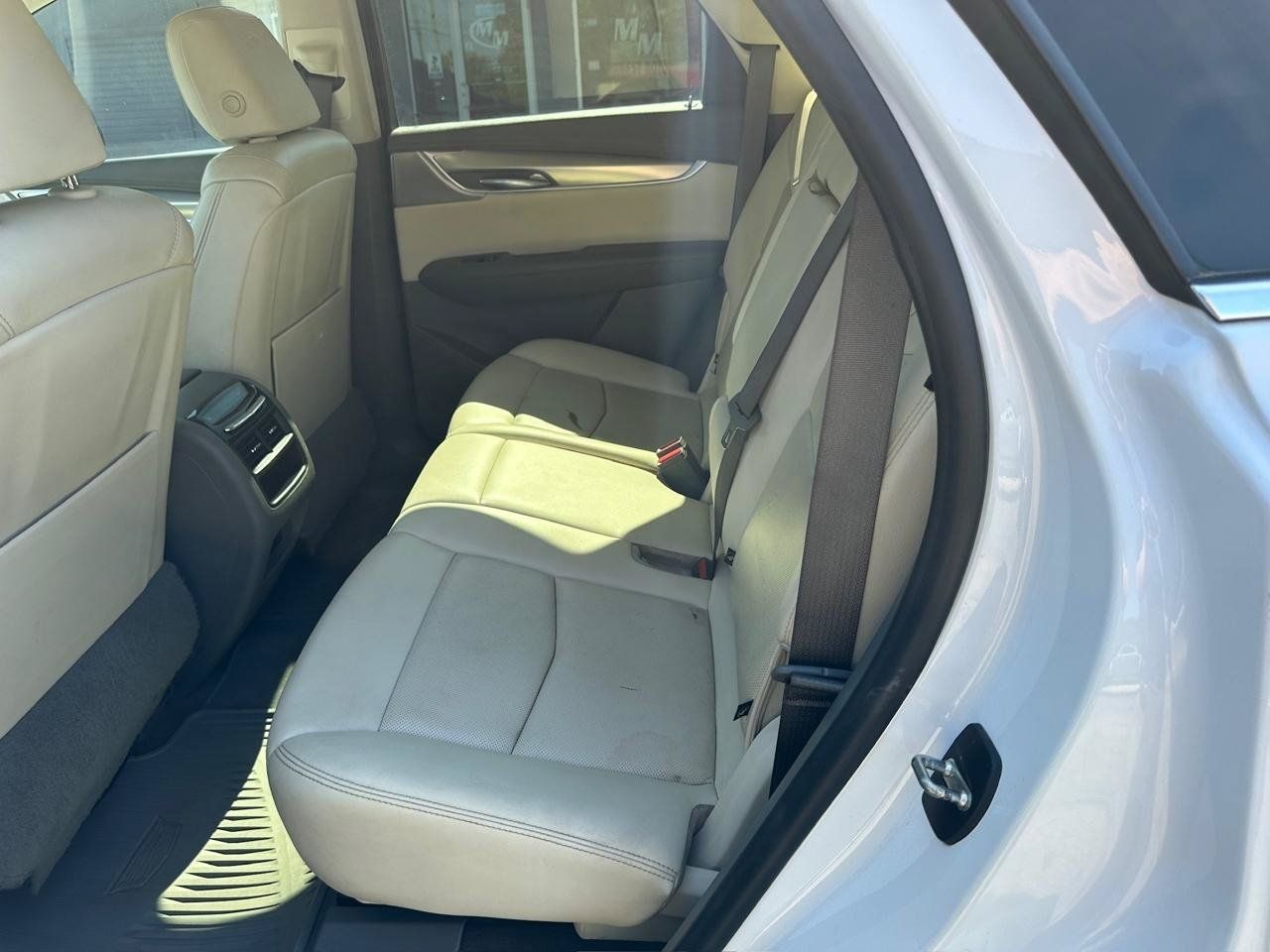 Used 2021 Cadillac XT5 Premium Luxury FWD image 24
