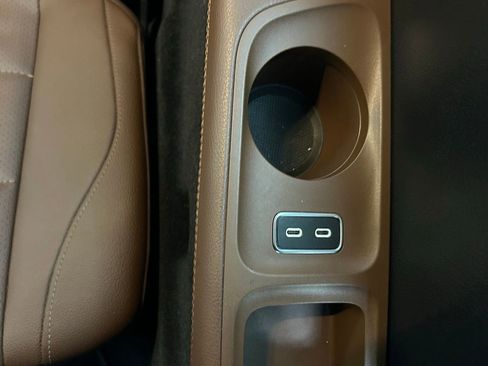 Used 2024 Mercedes-Benz GLS 450 4MATIC image 60