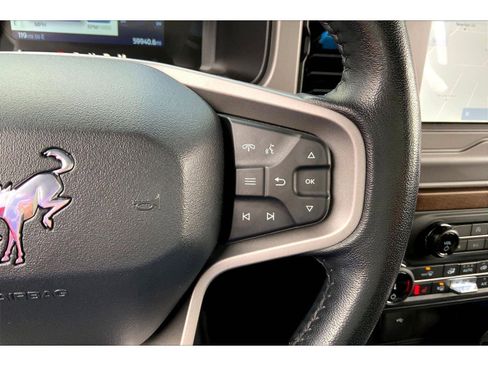 Used 2022 Ford Bronco Outer Banks image 18