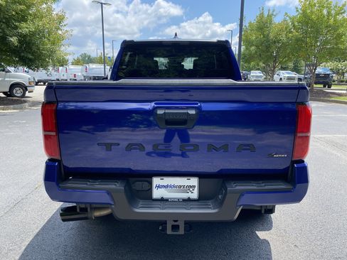 Used 2025 Toyota Tacoma SR5 RWD image 8