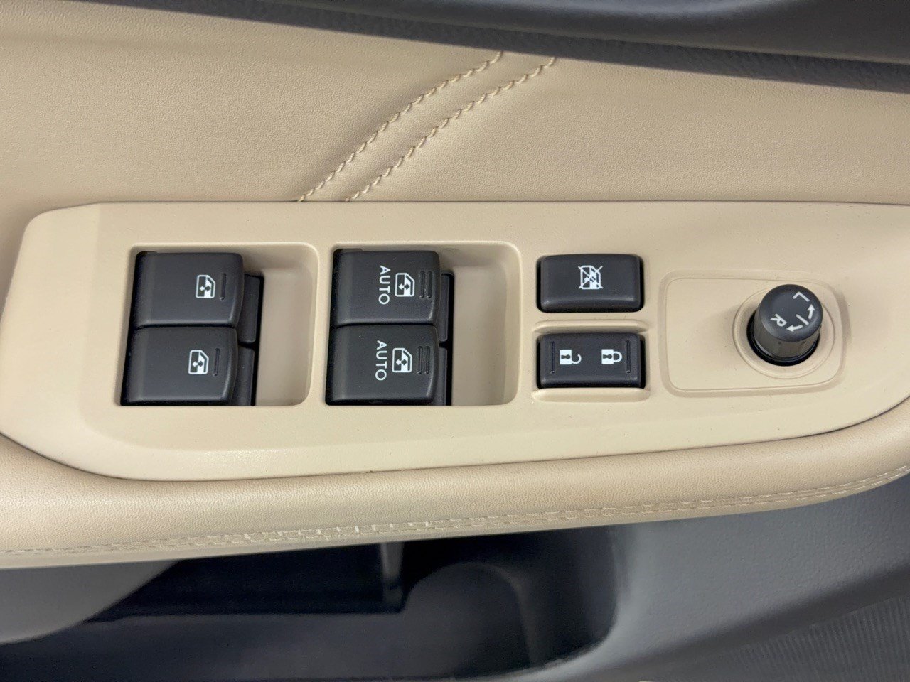 Used 2018 Subaru Outback 2.5i Limited AWD/4WD image 15