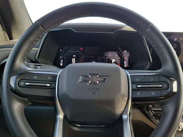 Used 2026 Chevrolet Colorado ZR2 w/ Technology Package AWD/4WD image 10
