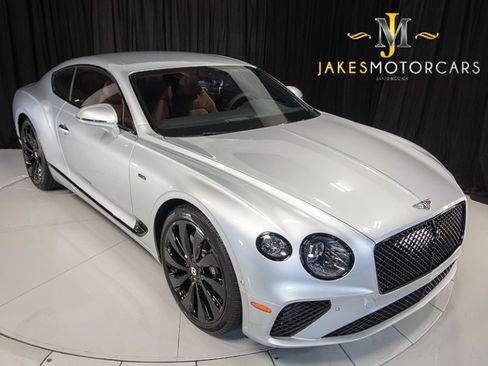 Used 2024 Bentley Continental GT Mulliner image 15