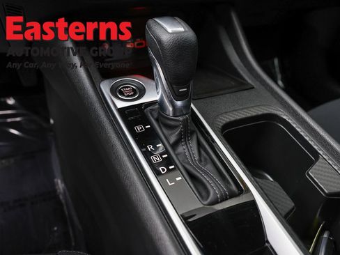 Used 2024 Nissan Sentra SV FWD image 13