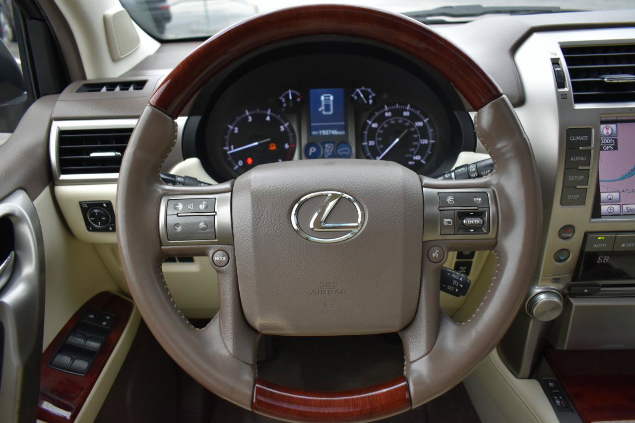 Used 2013 Lexus GX 460 w/ Comfort Plus Pkg AWD/4WD image 14