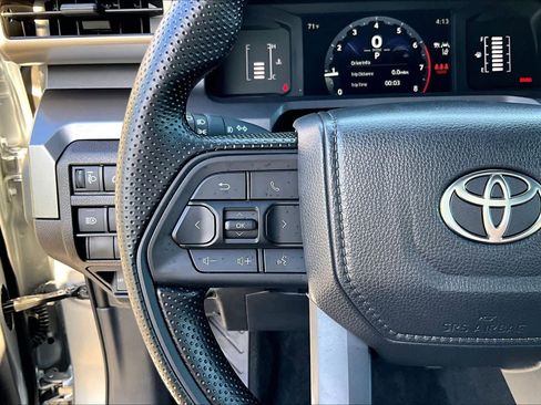 Used 2026 Toyota Tacoma SR5 image 22