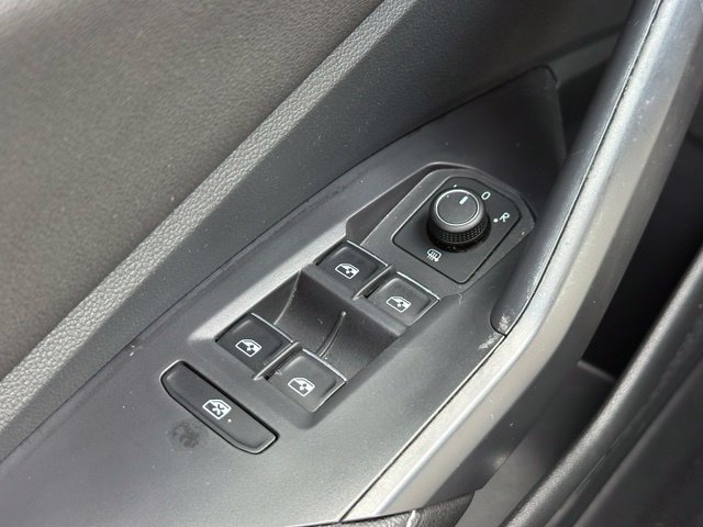 Used 2023 Volkswagen Jetta S FWD image 25
