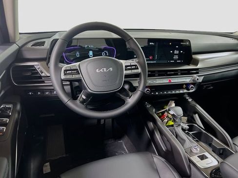 New 2025 Kia Telluride S image 24