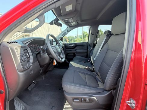 Used 2022 Chevrolet Silverado 1500 Custom RWD image 18