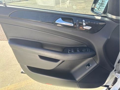 Used 2018 Mercedes-Benz GLE 350 image 35