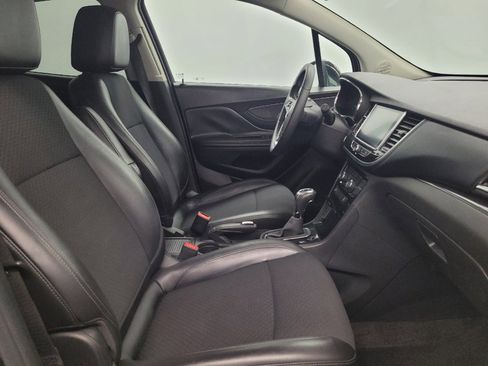 Used 2018 Buick Encore Preferred image 21