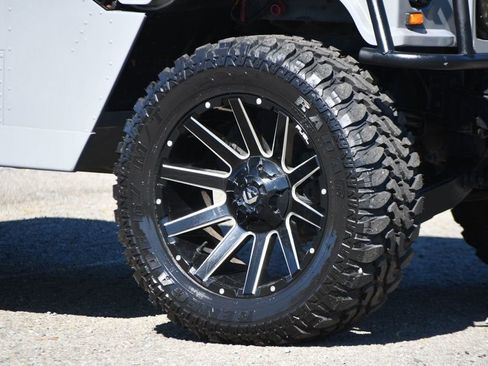 Used 1998 HUMMER H1 4-Door Open Top image 17