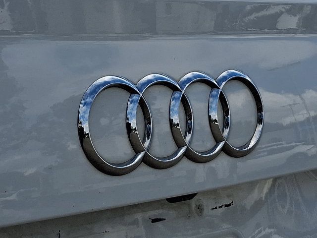 Used 2018 Audi Q7 3.0T Premium Plus AWD/4WD image 32