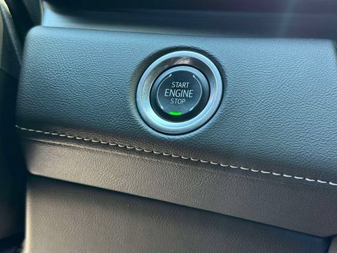 Used 2024 Cadillac Escalade ESV Sport AWD/4WD image 29
