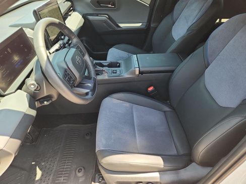Used 2026 Toyota RAV4 XSE w/ Weather Package AWD/4WD image 20