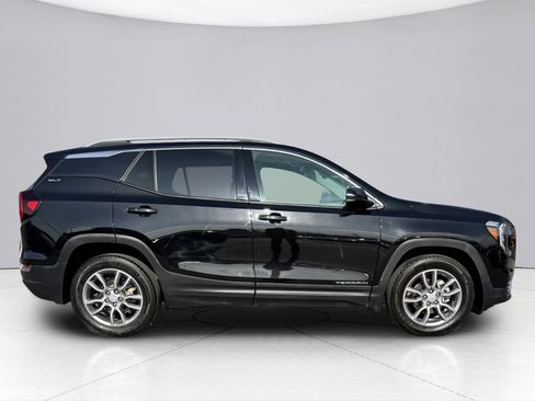 Used 2024 GMC Terrain SLT w/ Infotainment Package II AWD/4WD image 19
