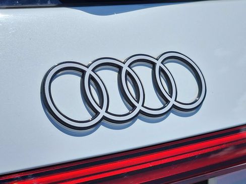 Certified 2025 Audi Q5 Premium Plus w/ Premium Plus AWD/4WD image 30