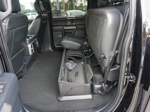 Certified 2022 Ford F350 Platinum image 33