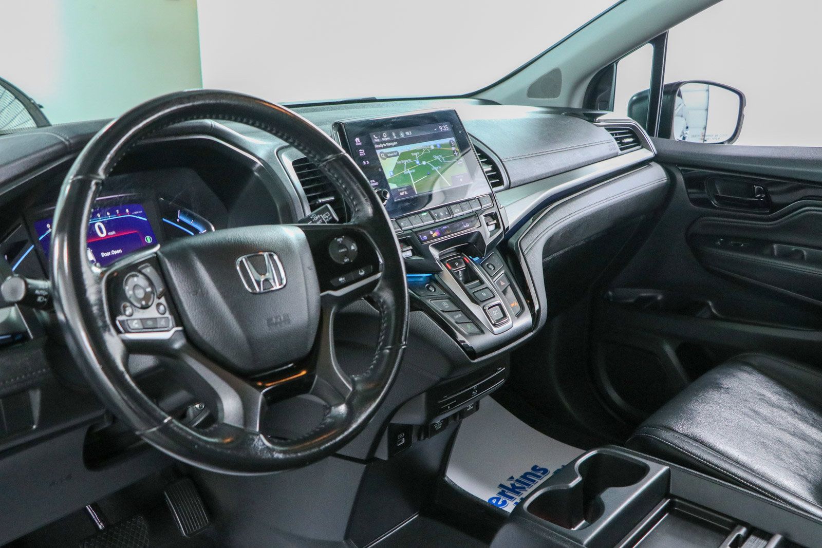 Used 2023 Honda Odyssey Touring image 24