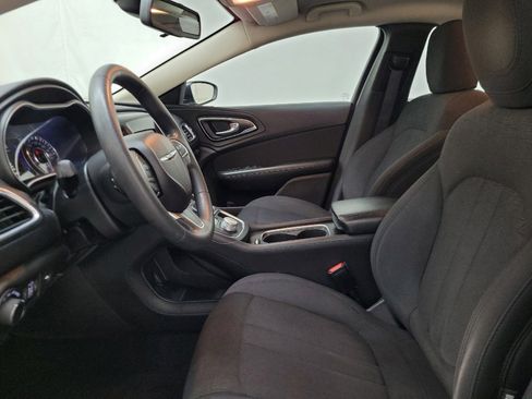Used 2016 Chrysler 200 Limited image 17