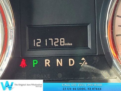 Used 2019 Dodge Grand Caravan SE w/ UConnect Hands-Free Group image 26