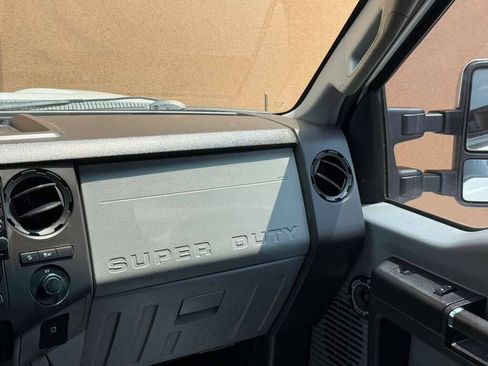 Used 2015 Ford F350 XL w/ Power Equipment Group AWD/4WD image 39