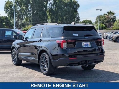 New 2026 Ford Explorer ST-Line image 3