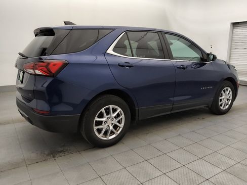 Used 2022 Chevrolet Equinox LT w/ LPO, Floor Liner Package FWD image 10