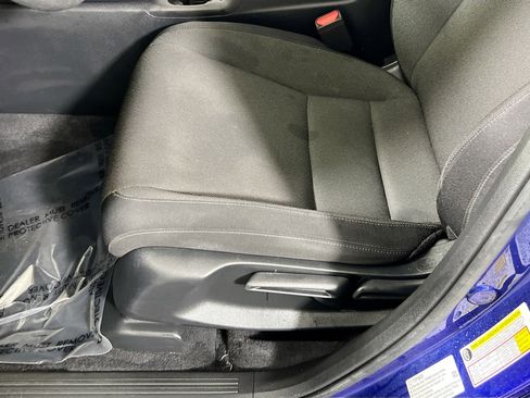 Used 2023 Honda CR-V LX image 18