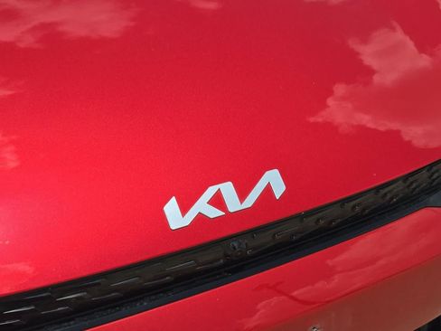 Certified 2023 Kia EV6 GT-Line AWD/4WD image 10