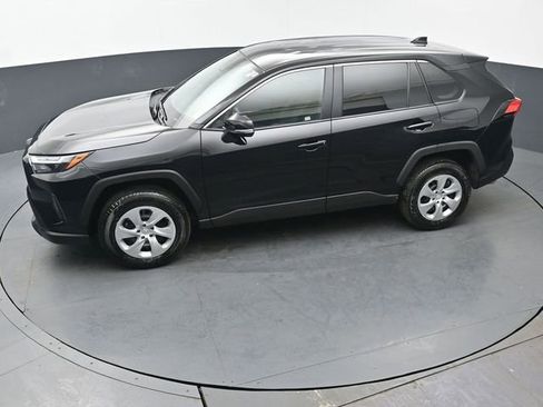 Certified 2025 Toyota RAV4 LE AWD/4WD image 35