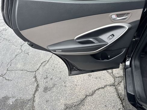 Used 2017 Hyundai Santa Fe Sport w/ Cargo Package image 21
