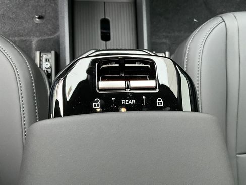 New 2026 Volvo EX30 Plus image 11