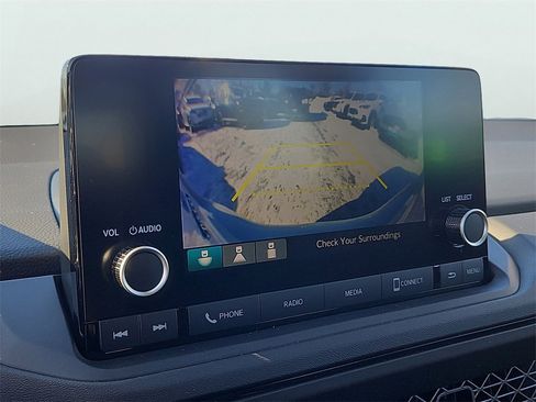 Certified 2025 Honda Accord LX image 15