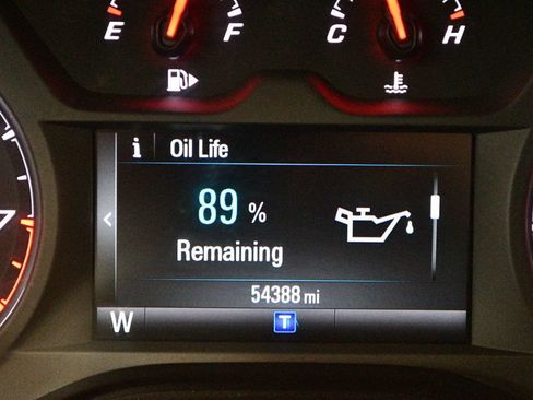 Used 2018 Chevrolet Camaro LS RWD image 39