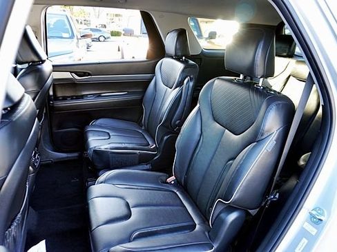 Used 2025 Hyundai Palisade SEL image 18
