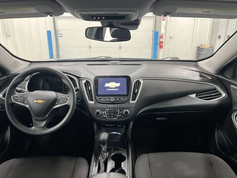 Used 2023 Chevrolet Malibu LT FWD image 10