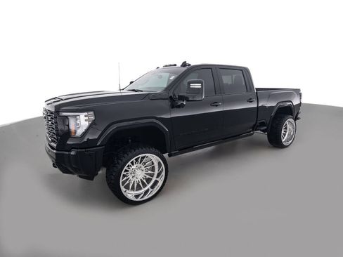 Used 2025 GMC Sierra 2500 Denali w/ Denali Reserve Package image 9
