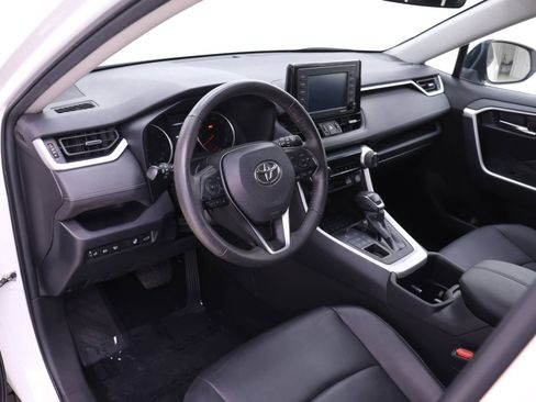 Certified 2022 Toyota RAV4 XLE Premium image 3