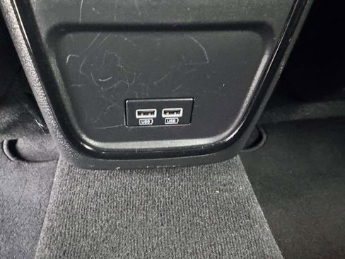 Used 2023 Dodge Charger R/T w/ Blacktop Package image 17