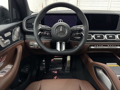 Used 2026 Mercedes-Benz GLS 450 4MATIC image 21
