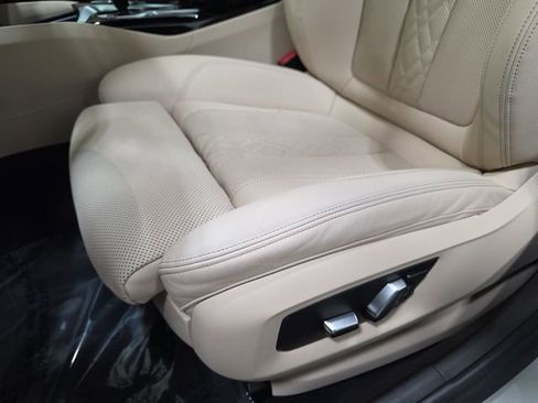 Certified 2022 BMW 540i xDrive w/ M Sport Package image 26