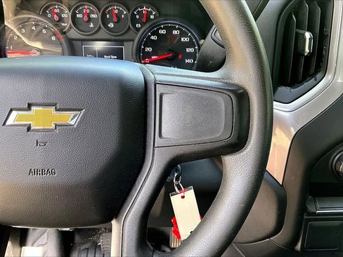 Used 2021 Chevrolet Silverado 1500 W/T w/ Trailering Package RWD image 9