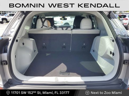 Used 2020 Jeep Cherokee Limited image 12