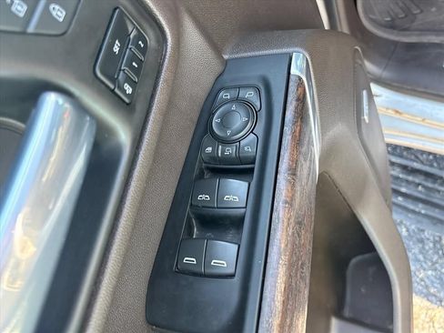 Used 2022 GMC Sierra 2500 Denali w/ Denali Ultimate Package AWD/4WD image 26