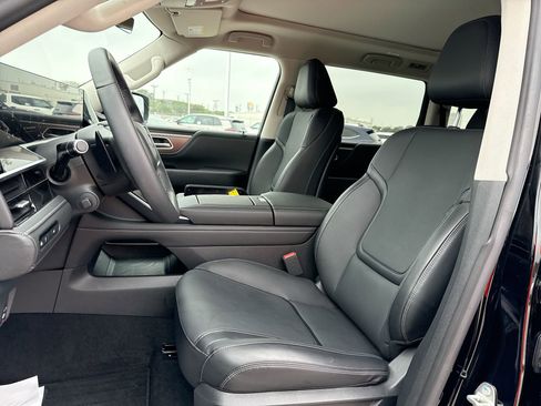 Used 2026 INFINITI QX80 Pure w/ Cargo Package RWD image 13